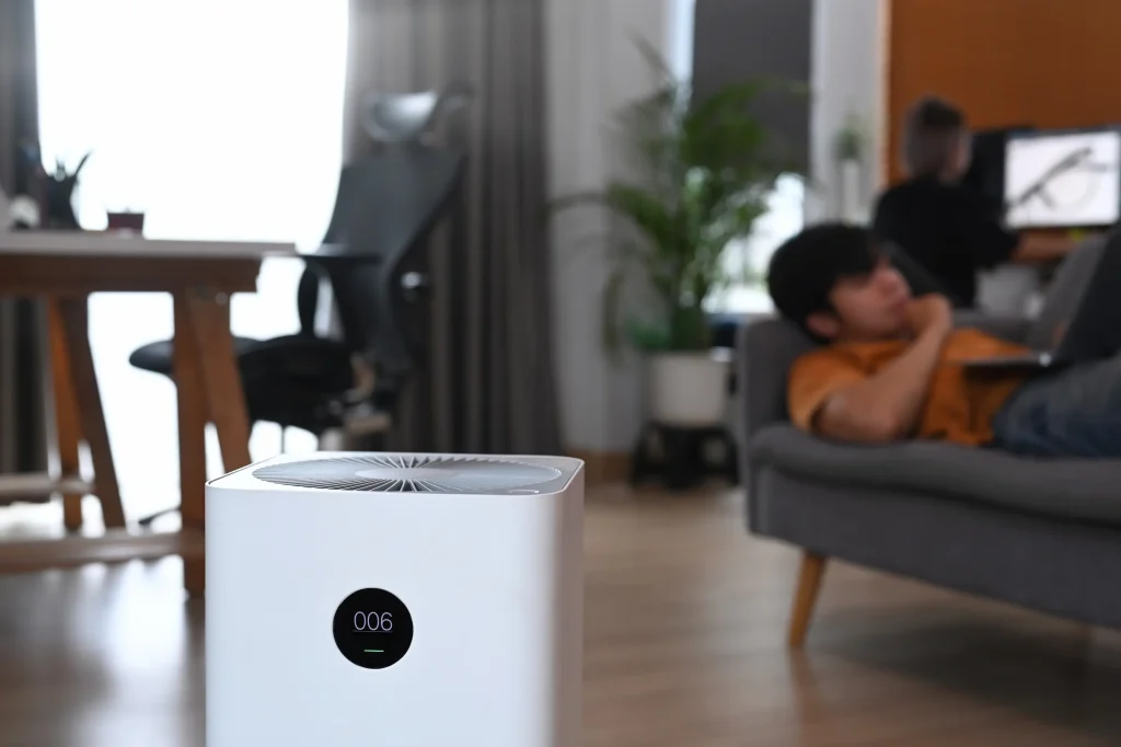 air-purifier-in-living-room