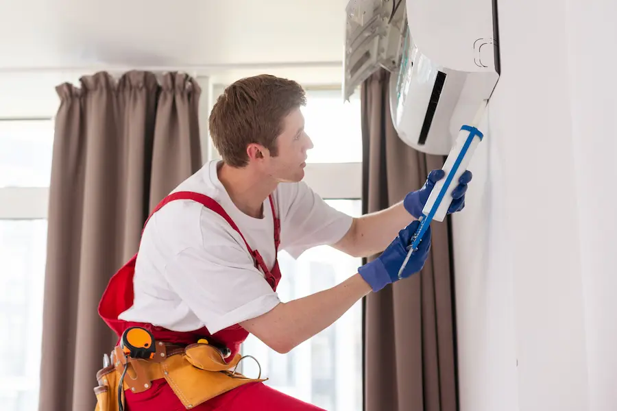 hvac worker installing mini split Lincoln Park